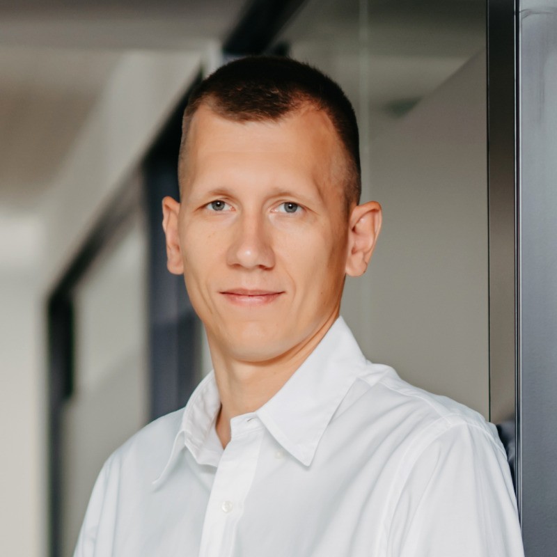 Alexander Vasekin, Chief Revenue Officer
